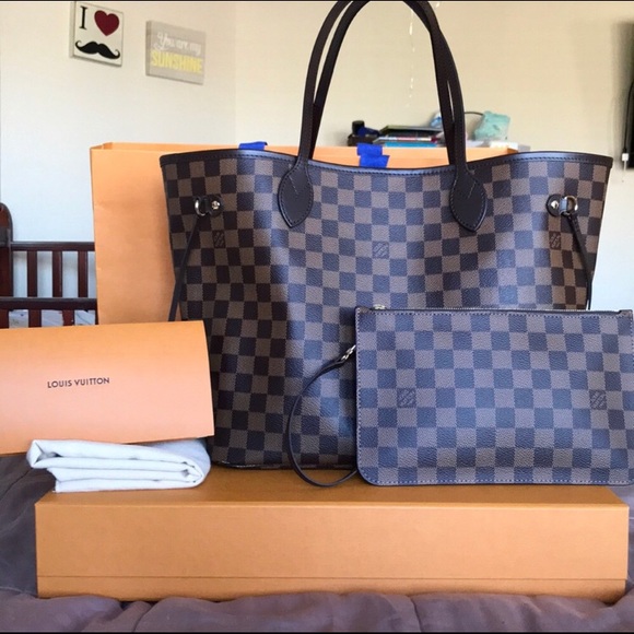 Louis Vuitton Handbags - Louis Vuitton neverfull mm